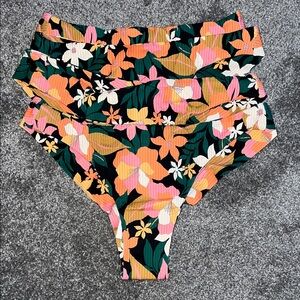 Volcom “Had Me At Aloha” Cheekini Bottom